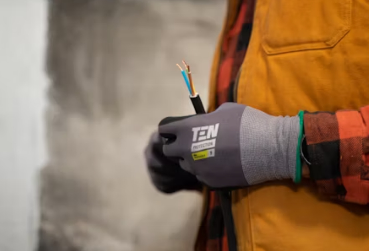 averías eléctricas urgentes en Valladolid